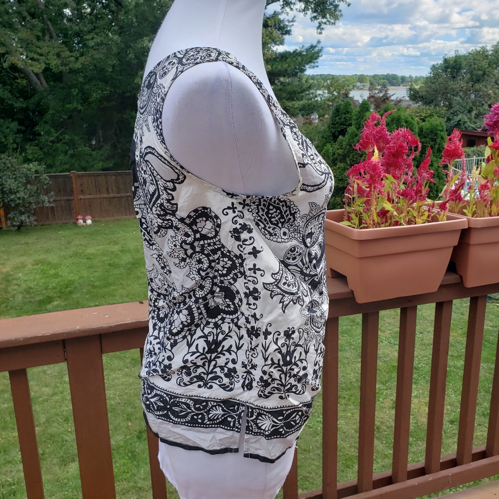 ++ SILK Pasley Black and White Cami Tank Blouse THE LTD Sz S - Picture 12 of 13